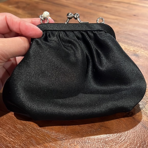 Carolee Mini Hand Held Handbag with Bead Pearl Accents - Picture 3 of 7